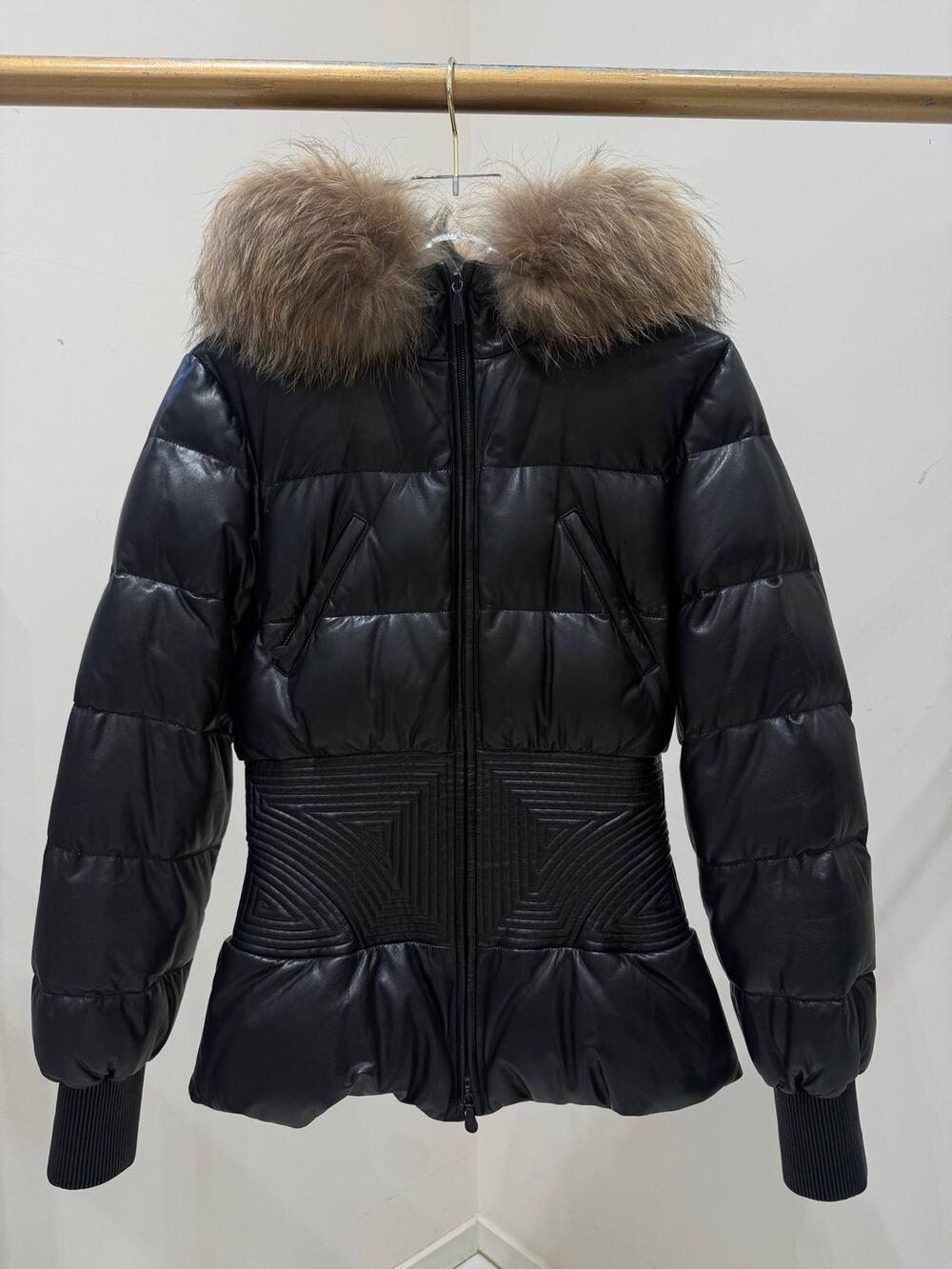 Alexander McQueen Black Leather Puffer Jacket Sz.40